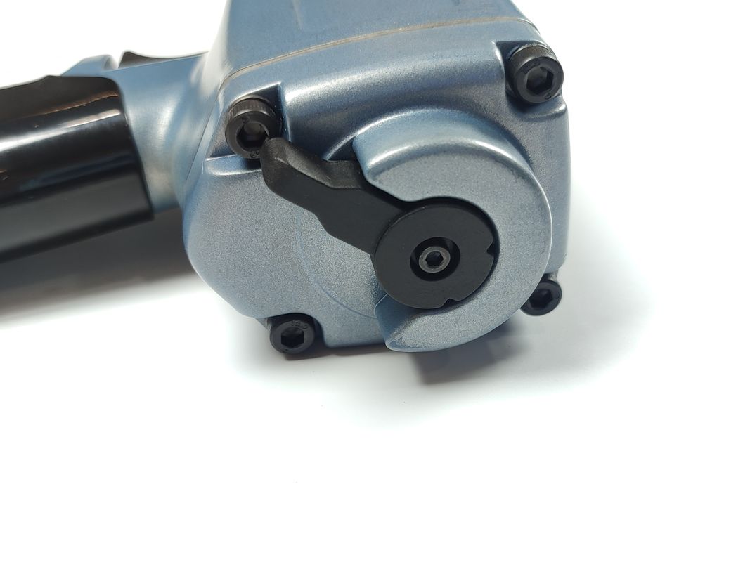 1.7kg 750nm Kleine Luft Schlag Schraubenschlüssel 1 / 2 In Luft Eingang 3 / 8 In Min Schlauch Größe